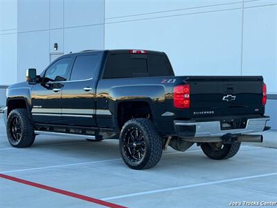 2019 Chevrolet Silverado 2500HD LTZ 4x4   - Photo 5 - Houston, TX 77041