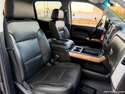 2019 Chevrolet Silverado 3500HD LTZ 4x4 - Photo 25 - Houston, TX 77041