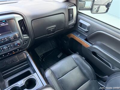 2019 Chevrolet Silverado 3500HD LTZ 4x4 - Photo 14 - Houston, TX 77041