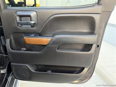 2019 Chevrolet Silverado 3500HD LTZ 4x4 - Photo 30 - Houston, TX 77041