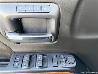 2019 Chevrolet Silverado 3500HD LTZ 4x4 - Photo 19 - Houston, TX 77041