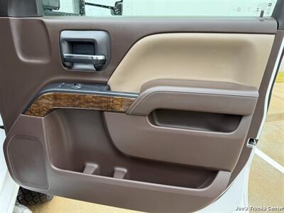 2016 Chevrolet Silverado 2500HD LT 4x4 - Photo 22 - Houston, TX 77041