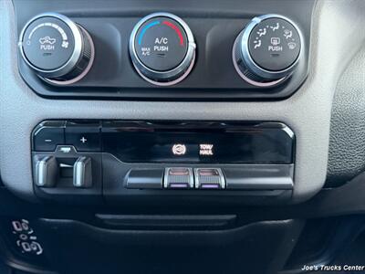 2019 RAM 2500 Big Horn 4x4 - Photo 19 - Houston, TX 77041