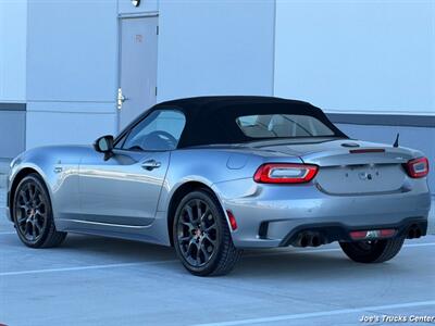 2017 FIAT 124 Spider Abarth   - Photo 11 - Houston, TX 77041