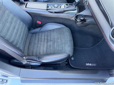 2017 FIAT 124 Spider Abarth   - Photo 33 - Houston, TX 77041