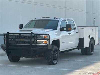 2019 Chevrolet Silverado 3500HD Work Truck 4x4   - Photo 1 - Houston, TX 77041