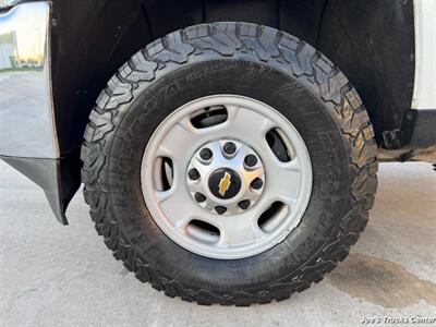 2018 Chevrolet Silverado 2500 Work Truck   - Photo 48 - Houston, TX 77041