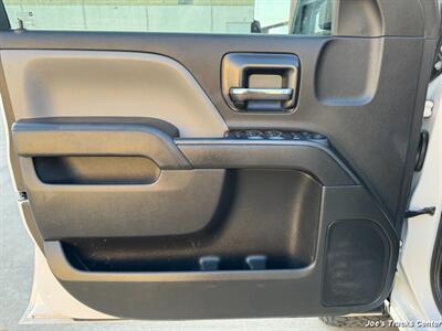 2018 Chevrolet Silverado 2500 Work Truck   - Photo 18 - Houston, TX 77041