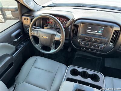 2018 Chevrolet Silverado 2500 Work Truck   - Photo 13 - Houston, TX 77041