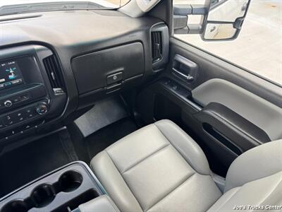 2019 Chevrolet Silverado 2500HD Work Truck   - Photo 15 - Houston, TX 77041