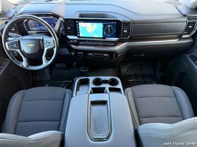 2024 Chevrolet Silverado 3500HD LT 4x4   - Photo 13 - Houston, TX 77041