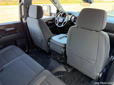 2024 Chevrolet Silverado 3500HD LT 4x4   - Photo 32 - Houston, TX 77041