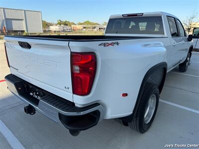 2024 Chevrolet Silverado 3500HD LT 4x4   - Photo 44 - Houston, TX 77041