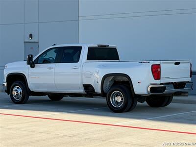 2024 Chevrolet Silverado 3500HD LT 4x4   - Photo 5 - Houston, TX 77041