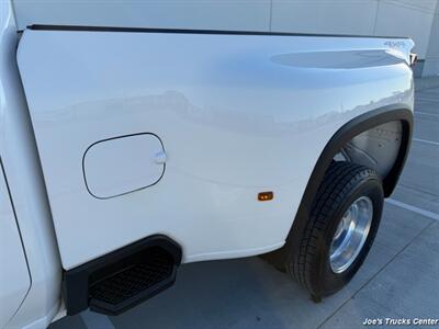2024 Chevrolet Silverado 3500HD LT 4x4   - Photo 41 - Houston, TX 77041