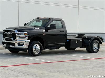 2025 RAM 3500 Tradesman   - Photo 2 - Houston, TX 77041