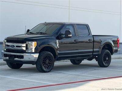 2017 Ford F-250 Super Duty XL STX 4x4   - Photo 2 - Houston, TX 77041