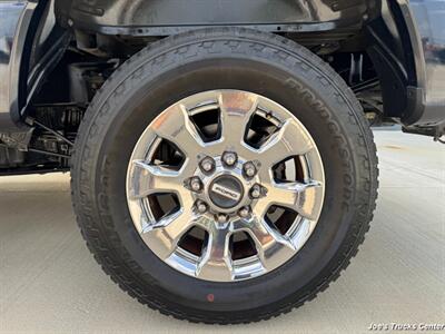 2022 Ford F-350 Super Duty Lariat 4x4   - Photo 52 - Houston, TX 77041