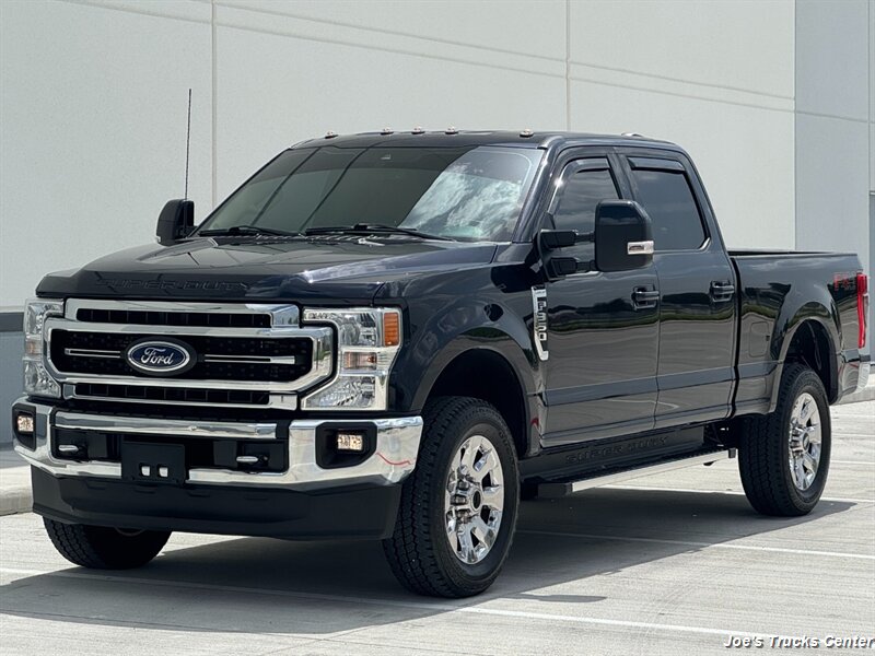 2022 Ford F-350 Super Duty Lariat 4x4 - Photo 1 - Houston, TX 77041