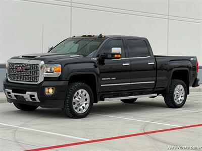 2018 GMC Sierra 2500HD Denali 4x4 - Photo 2 - Houston, TX 77041