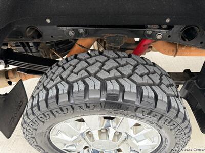 2018 GMC Sierra 2500HD Denali 4x4 - Photo 50 - Houston, TX 77041