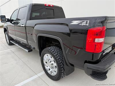 2018 GMC Sierra 2500HD Denali 4x4 - Photo 44 - Houston, TX 77041