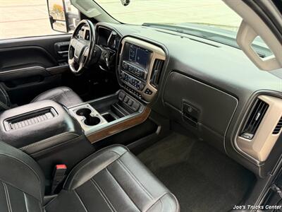 2018 GMC Sierra 2500HD Denali 4x4 - Photo 26 - Houston, TX 77041