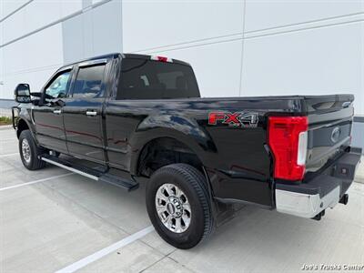 2017 Ford F-350 Super Duty XLT 4x4   - Photo 43 - Houston, TX 77041