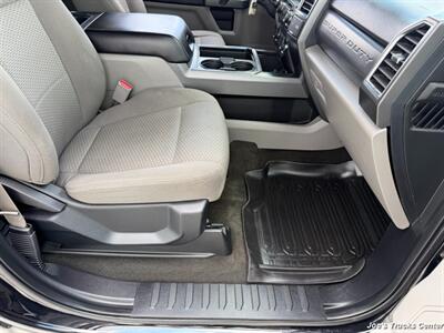 2017 Ford F-350 Super Duty XLT 4x4   - Photo 26 - Houston, TX 77041