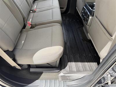 2017 Ford F-350 Super Duty XLT 4x4   - Photo 34 - Houston, TX 77041