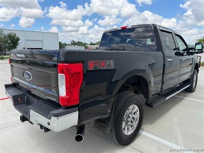 2017 Ford F-350 Super Duty XLT 4x4   - Photo 44 - Houston, TX 77041