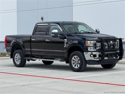 2017 Ford F-350 Super Duty XLT 4x4   - Photo 11 - Houston, TX 77041