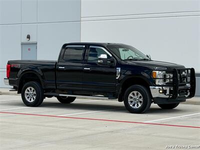 2017 Ford F-350 Super Duty XLT 4x4   - Photo 10 - Houston, TX 77041