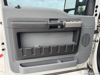 2016 Ford F-250 Super Duty XLT 4x4   - Photo 18 - Houston, TX 77041