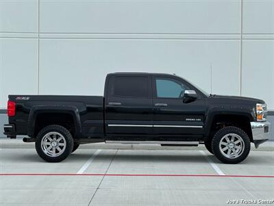 2015 Chevrolet Silverado 2500HD LTZ 4x4   - Photo 9 - Houston, TX 77041
