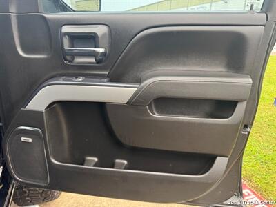 2015 Chevrolet Silverado 2500HD LTZ 4x4   - Photo 24 - Houston, TX 77041