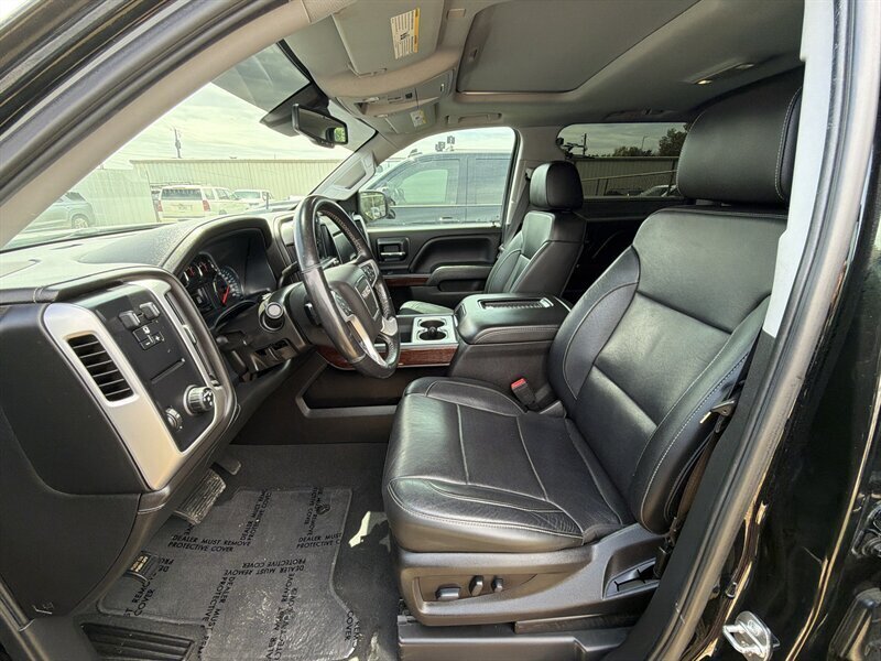 2018 GMC Sierra 1500 SLT   - Photo 12 - Lewisville, TX 75057