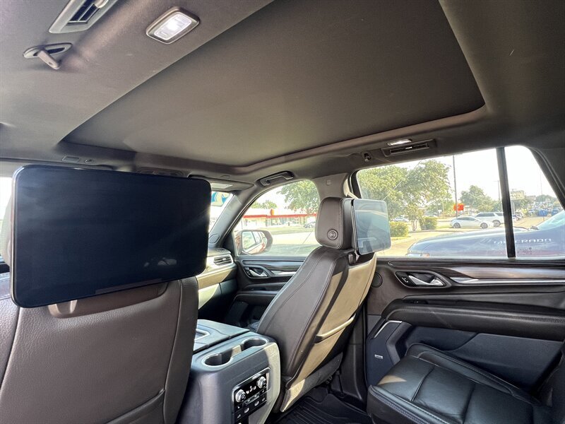 2021 GMC Yukon Denali   - Photo 14 - Lewisville, TX 75057