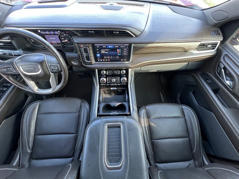 2021 GMC Yukon Denali   - Photo 20 - Lewisville, TX 75057