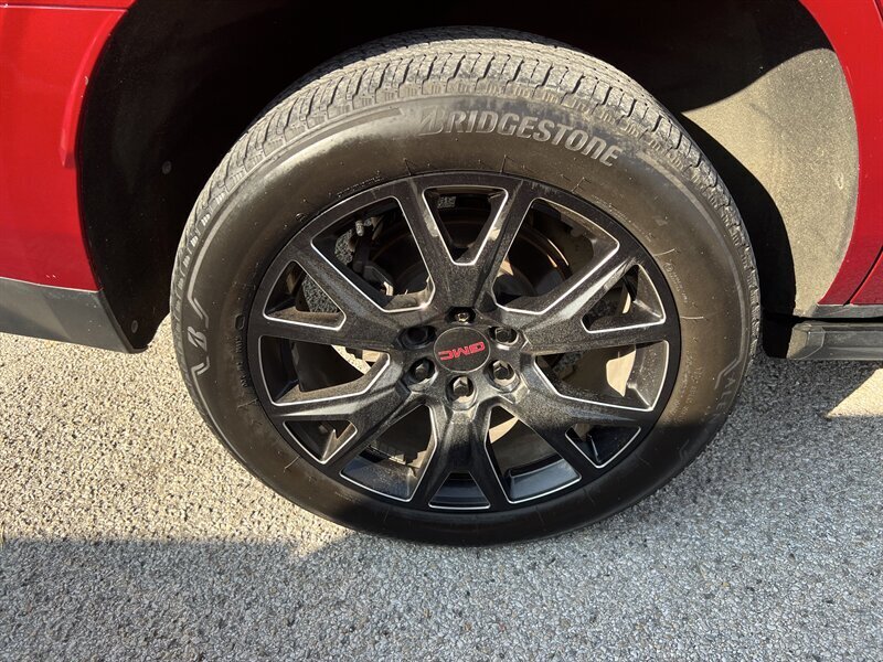 2021 GMC Yukon Denali   - Photo 37 - Lewisville, TX 75057