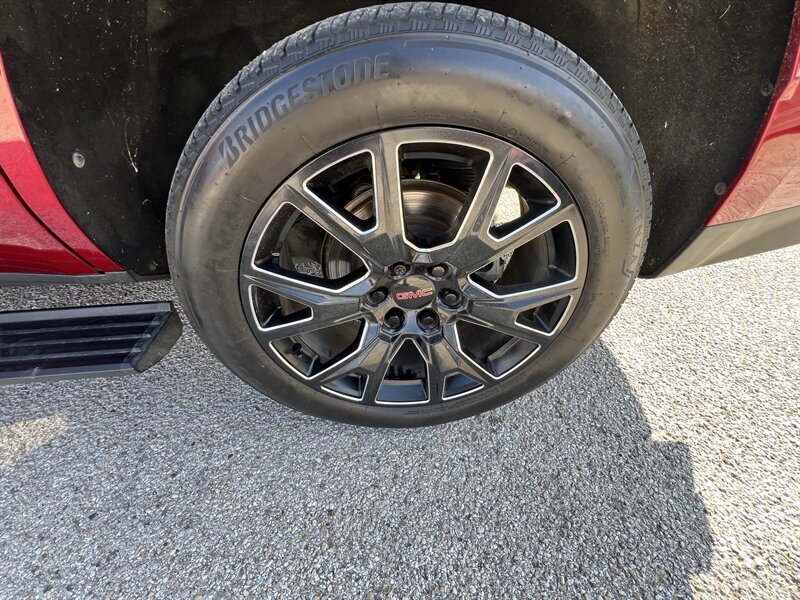 2021 GMC Yukon Denali   - Photo 36 - Lewisville, TX 75057