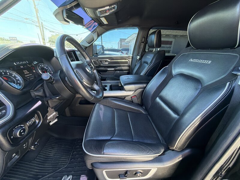 2020 RAM 1500 Laramie   - Photo 12 - Lewisville, TX 75057