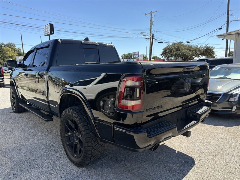 2020 RAM 1500 Laramie   - Photo 3 - Lewisville, TX 75057