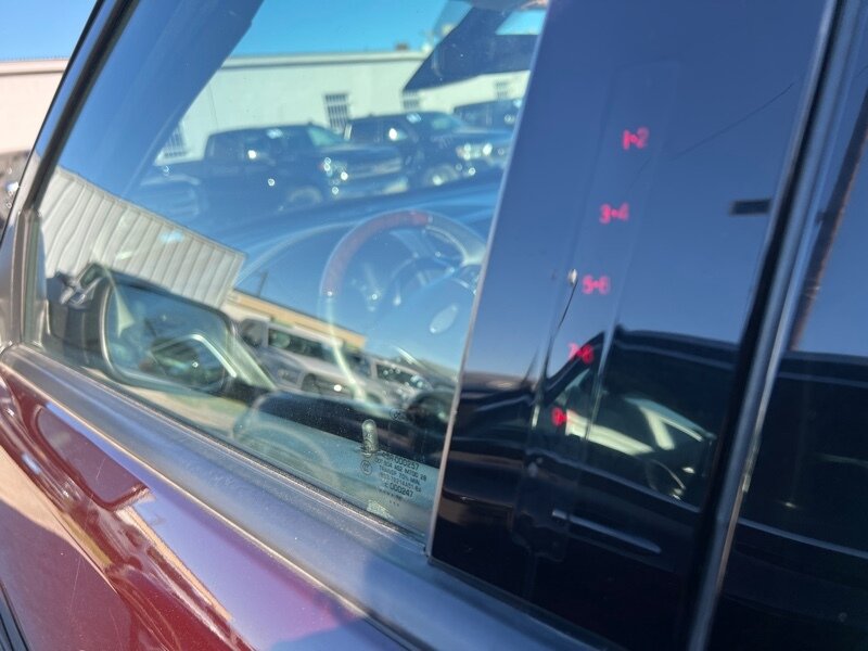 2018 Ford Explorer Platinum   - Photo 16 - Lewisville, TX 75057