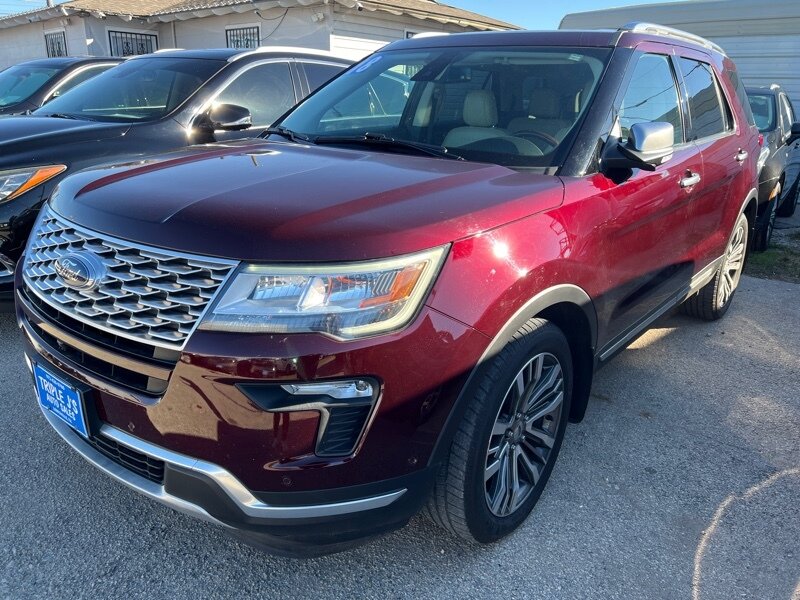 2018 Ford Explorer Platinum   - Photo 2 - Lewisville, TX 75057