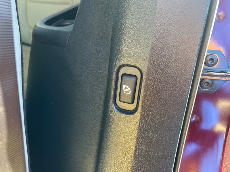 2018 Ford Explorer Platinum   - Photo 11 - Lewisville, TX 75057