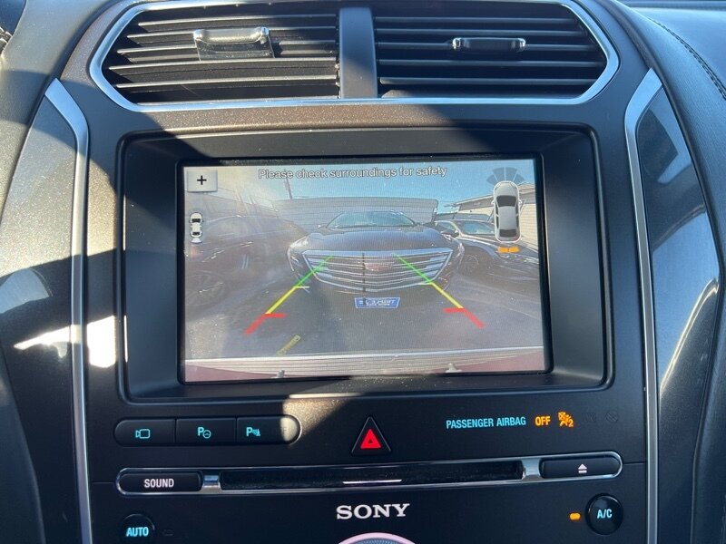 2018 Ford Explorer Platinum   - Photo 22 - Lewisville, TX 75057