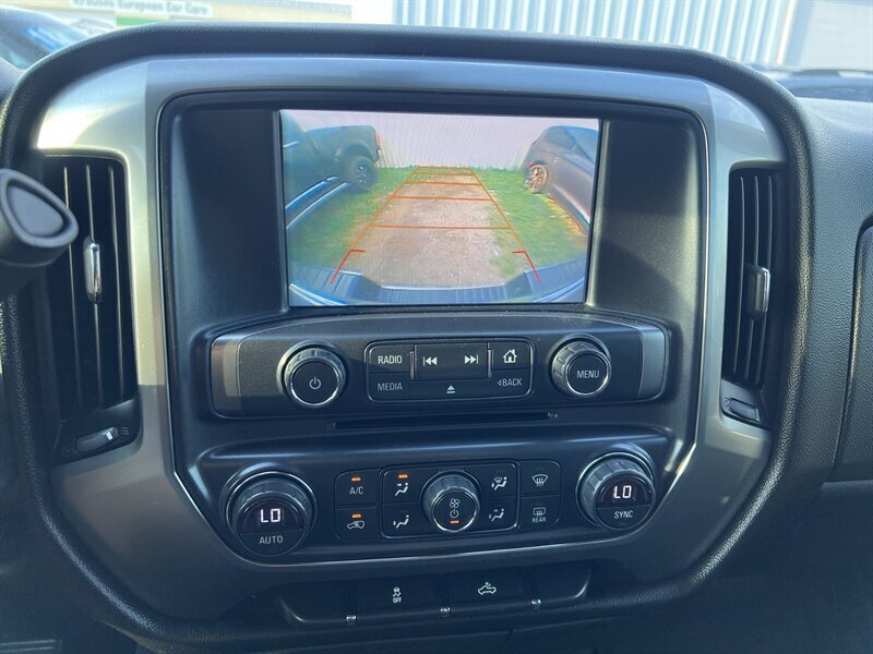 2017 Chevrolet Silverado 1500 LT - Photo 26 - Lewisville, TX 75057