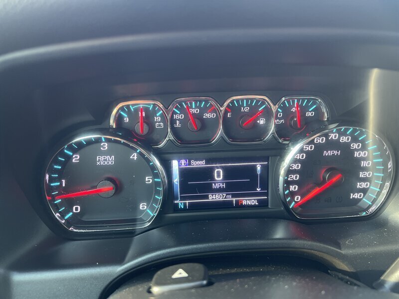 2017 Chevrolet Silverado 1500 LT   - Photo 18 - Lewisville, TX 75057