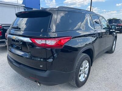 2019 Chevrolet Traverse LT Cloth   - Photo 4 - Lewisville, TX 75057